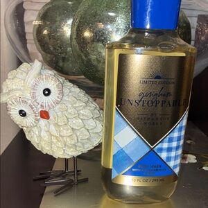 Bath & Body Works Gingham Unstoppable Body Wash - Blue & Gold